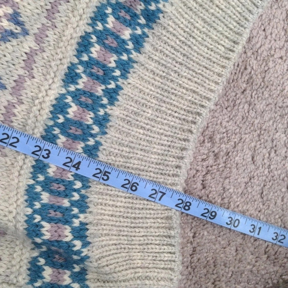 Tam O'Shanter Vintage Wool Sweater Size Large - Picture 7 of 10